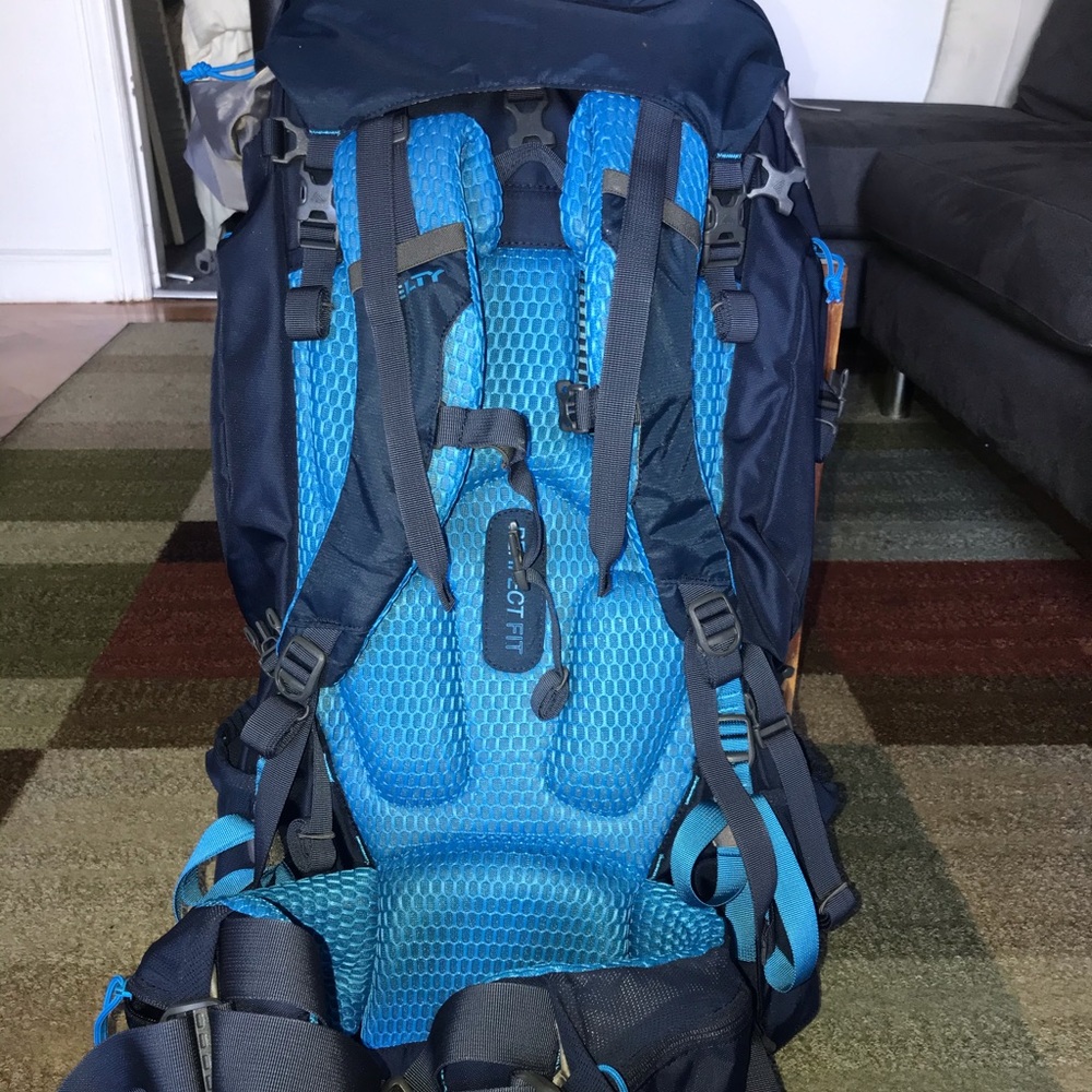 Brand New Kelty Junior Red Cloud Backpacking 65L